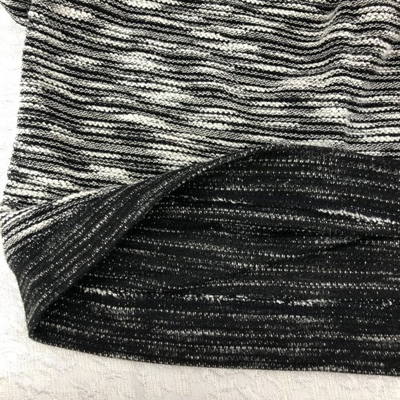 H&M Women’s Black & White Striped Sweater with 3/4 Length Sleeves Size M - Picture 9 of 15
